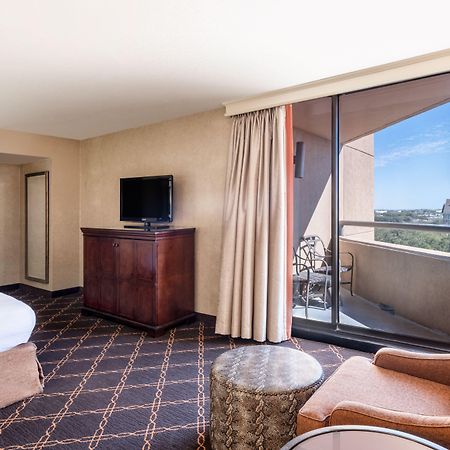 Austin Southpark Hotel Екстериор снимка